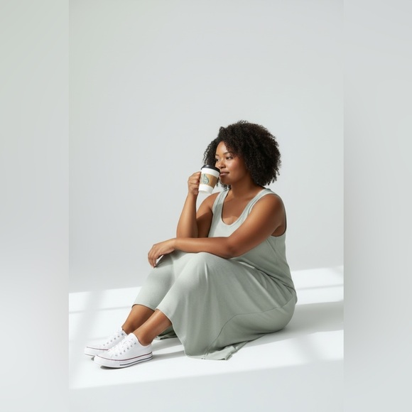 Chris and Carol Sleeveless Maxi Dress sage green 3xl - Picture 3 of 6